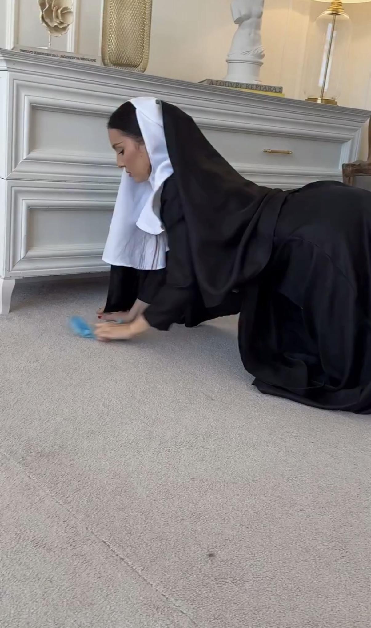 Sisterfilatochka Sisterfilatochka exclusive video 42 — OnlyFans girl content