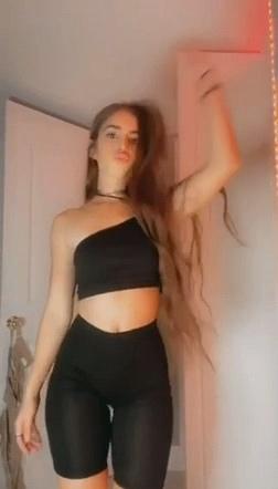 Emarbb Emarbb exclusive video 139 — OnlyFans girl content