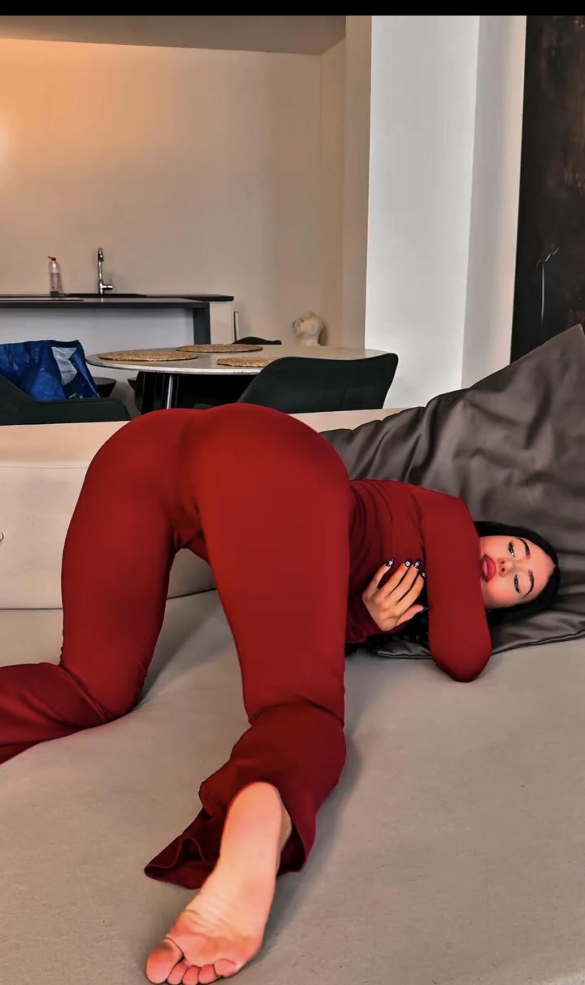 Lillyabellaa Lillyabellaa exclusive video 11 — OnlyFans girl content