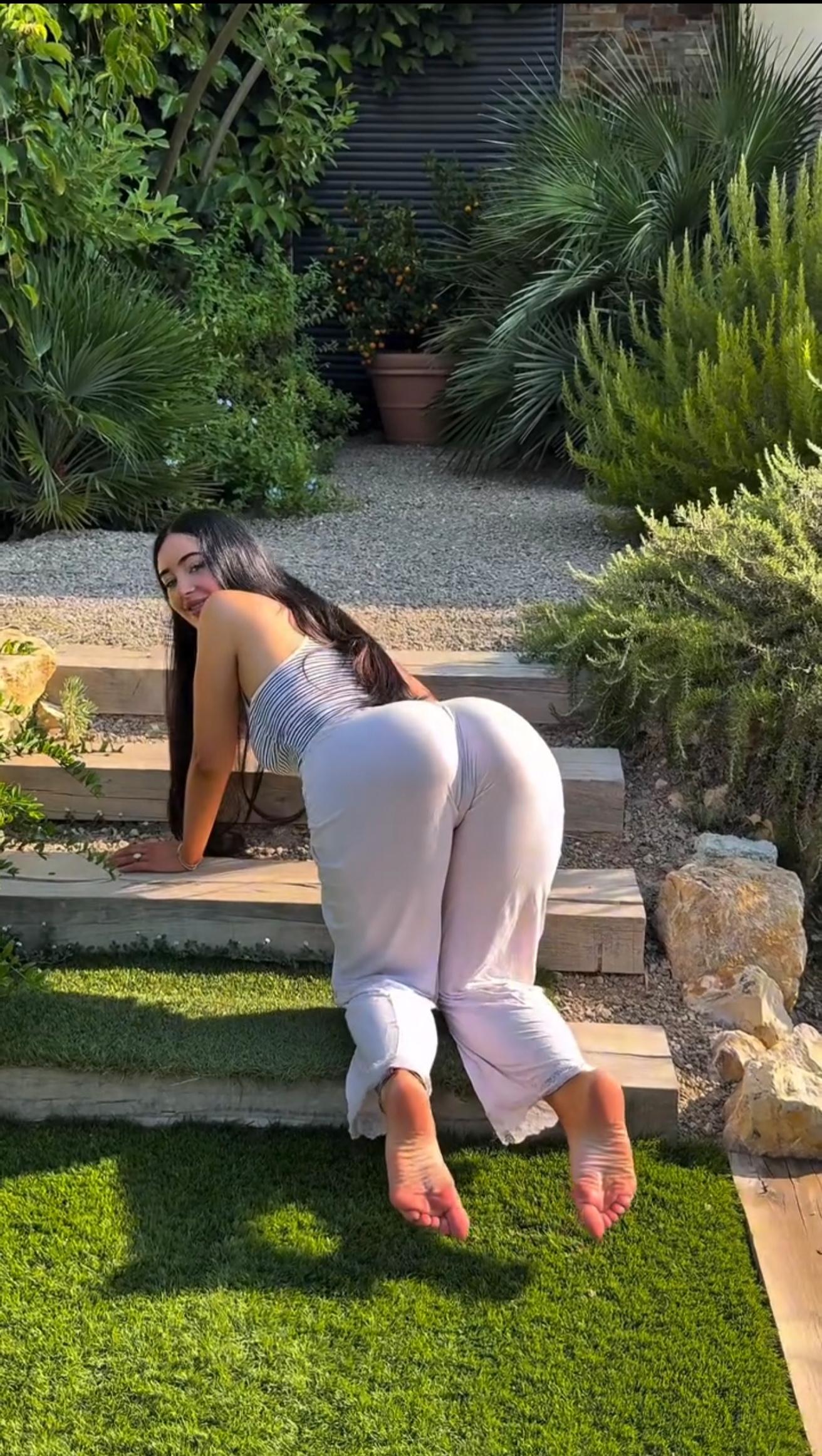 Lillyabellaa Lillyabellaa video