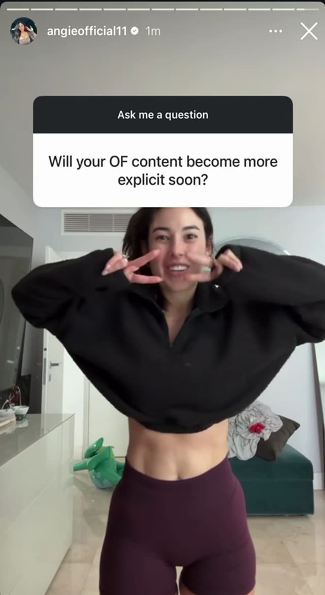Angievarona exclusive video 3 — OnlyFans girl content