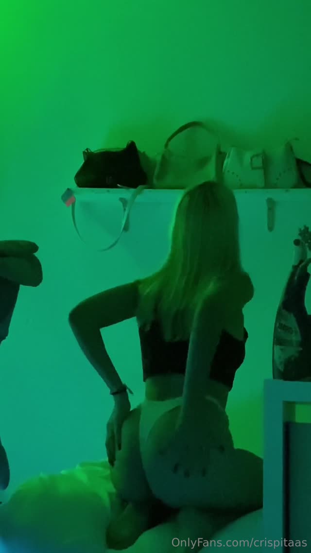 Crisnubito Crisnubito exclusive video 7 — OnlyFans girl content