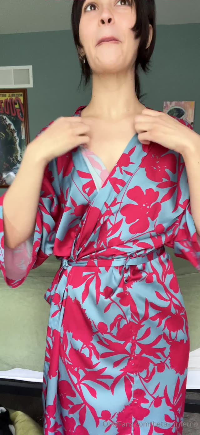 Betas_inferno exclusive video 2 — OnlyFans girl content