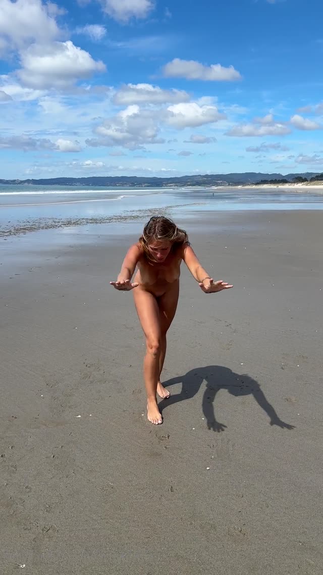 Peachyprimexo exclusive video 34 — OnlyFans girl content