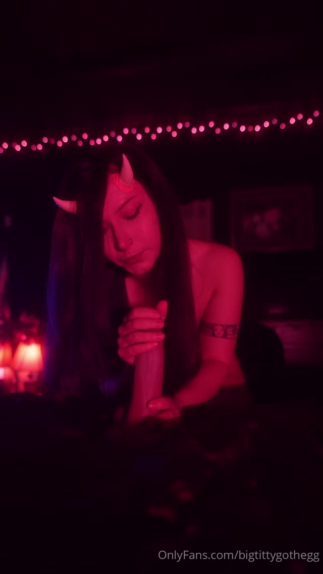 Bigtittygothegg Bigtittygothegg exclusive video 3 — OnlyFans girl content