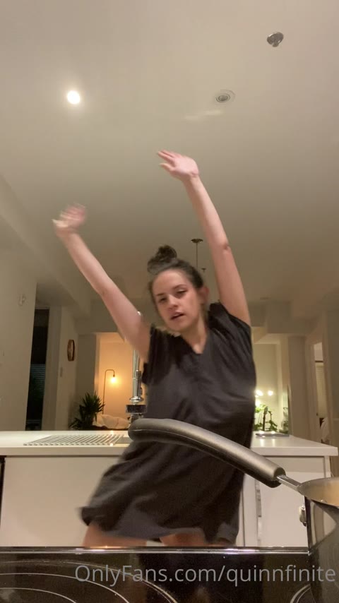 Quinnfinite nude Instagram photo — @quinnfinite leaked #3